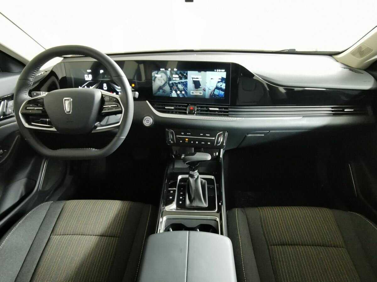 FAW Bestune B70, 2023 Фото №10