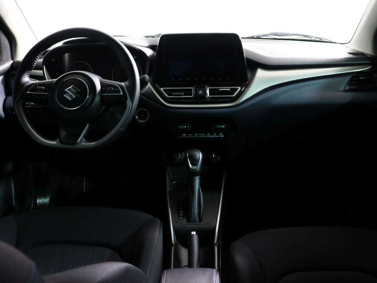 Suzuki Baleno, 2023 Фото №10