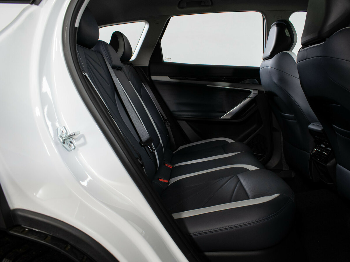 Geely Atlas II, 2024 Фото №9