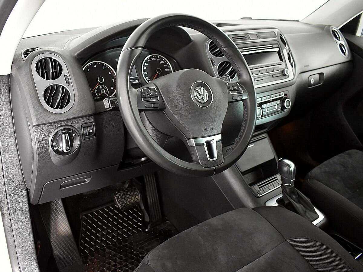 Volkswagen Tiguan, 2012 Фото №7