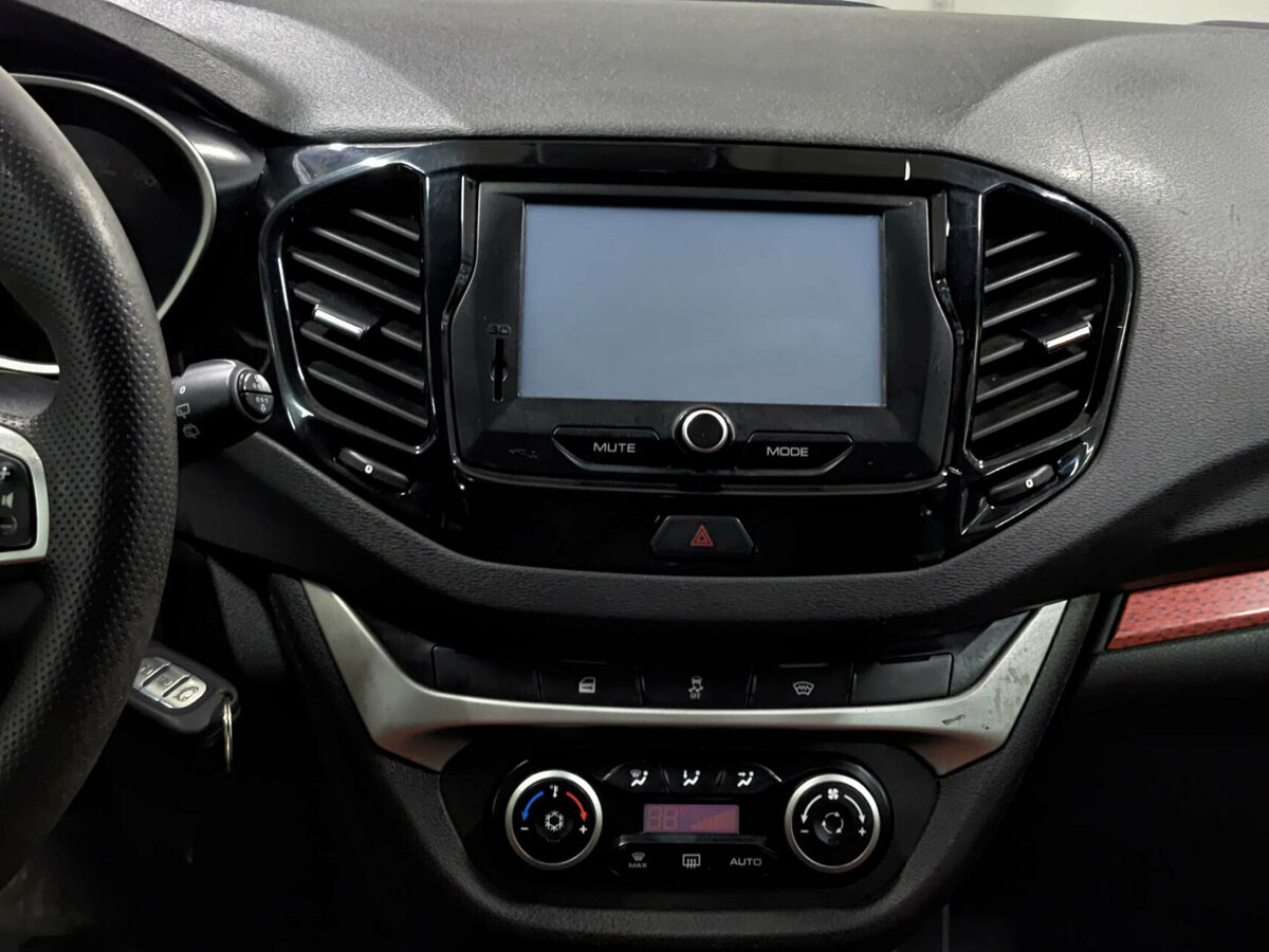 Lada (ВАЗ) Vesta SW I, 2018 Фото №15