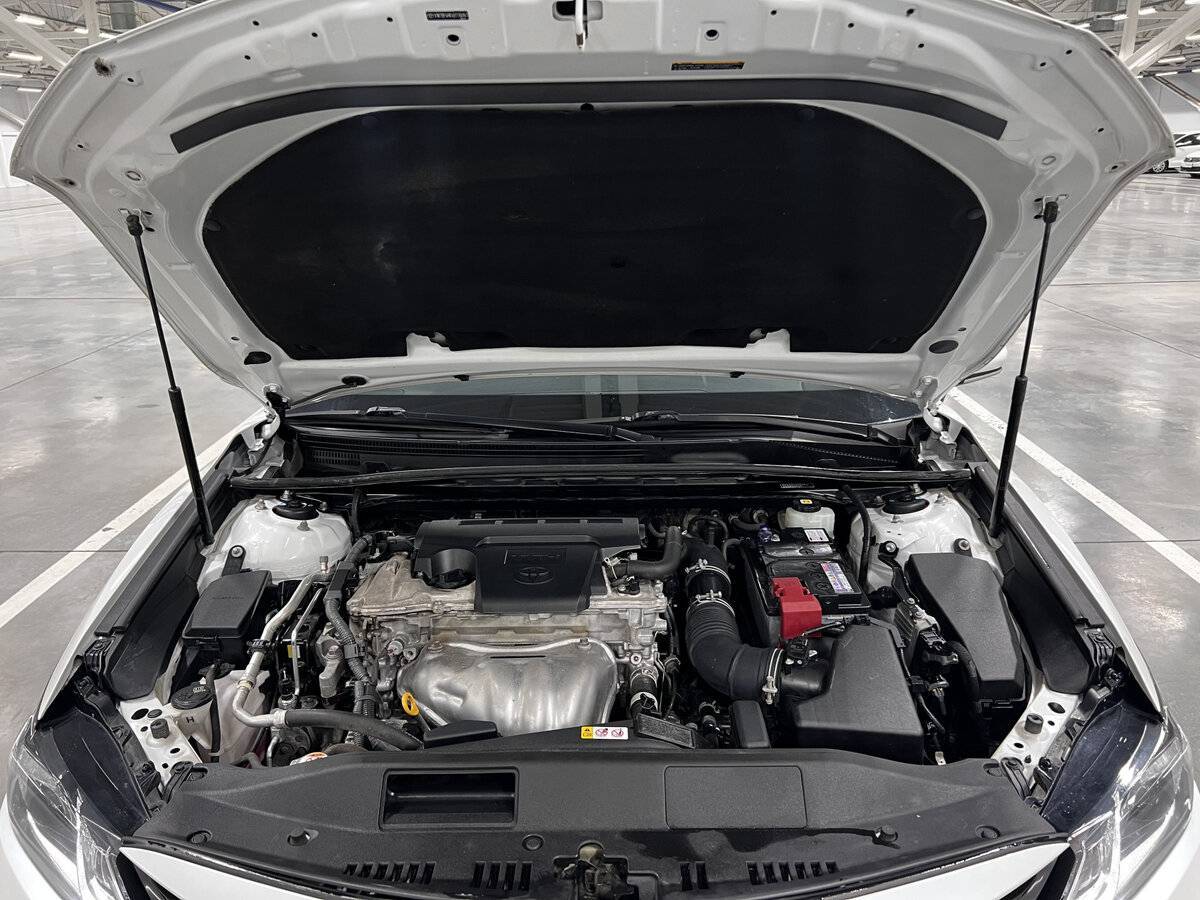 Toyota Camry, 2021 Фото №9