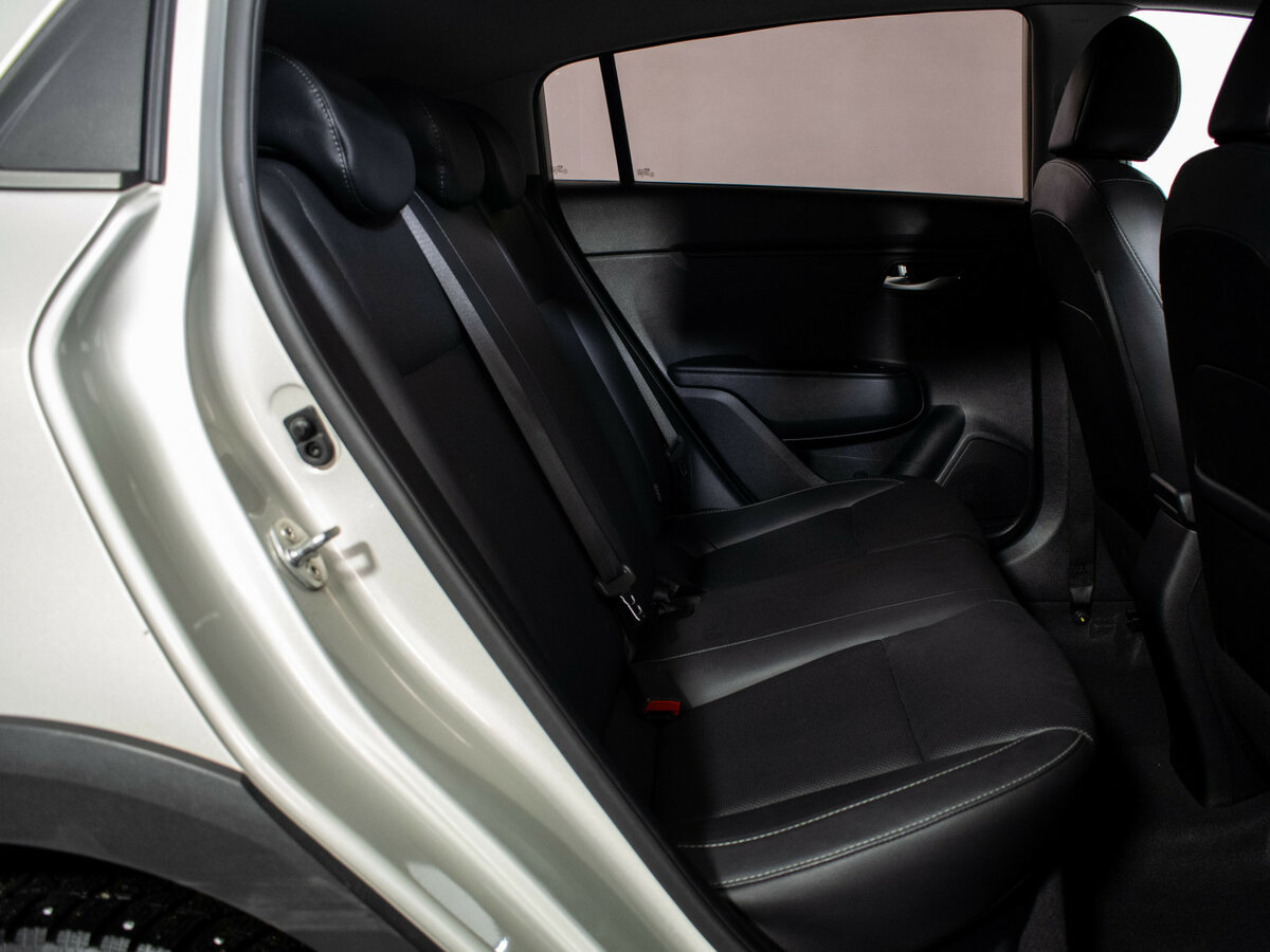 Kia Rio X-Line IV, 2020 Фото №7