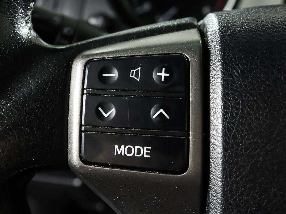 Toyota Land Cruiser Prado, 2012 Фото №17