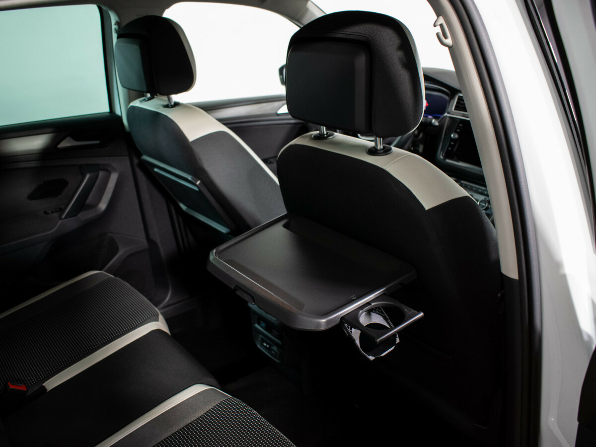 Volkswagen Tiguan II, 2019 Фото №8