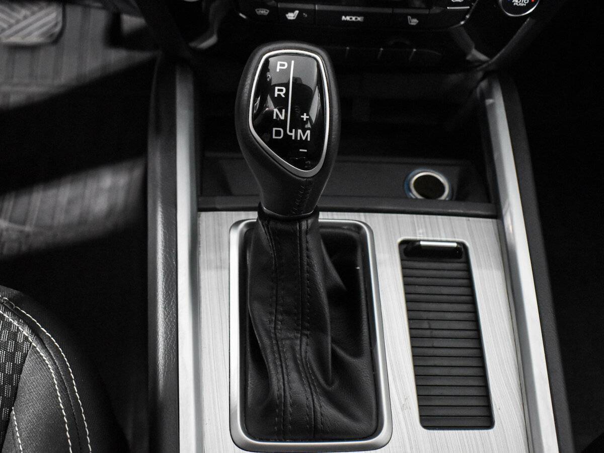 Geely Emgrand X7, 2018 Фото №8