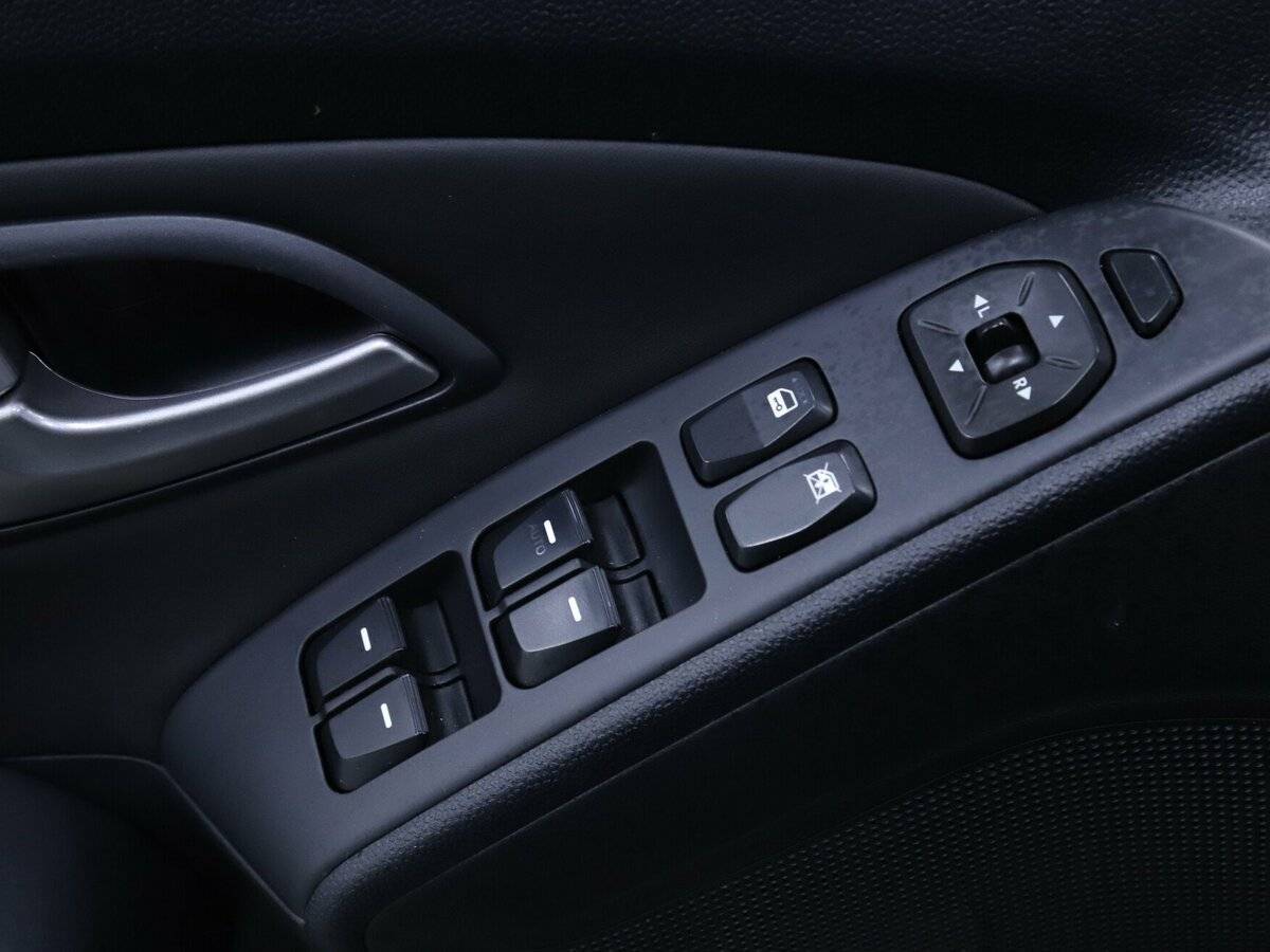 Hyundai ix35, 2012 Фото №8