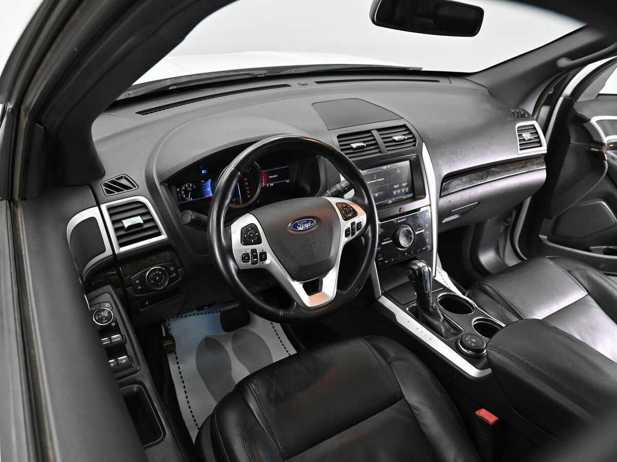 Ford Explorer, 2012 Фото №8