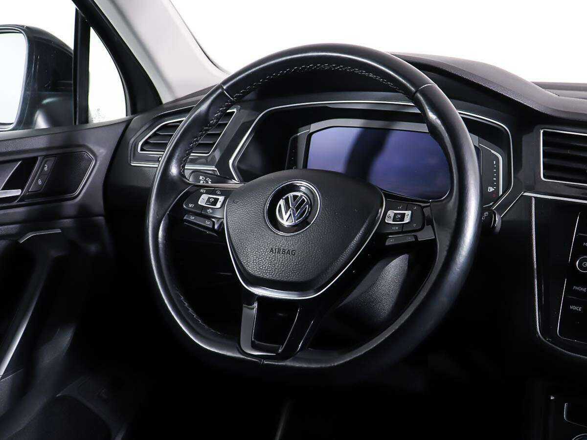 Volkswagen Tiguan, 2019 Фото №15