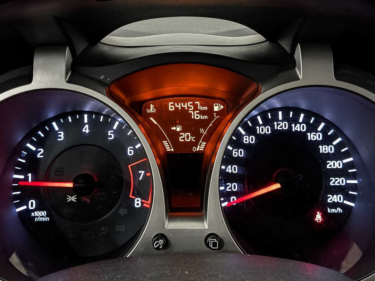 Nissan Juke, 2014 Фото №16