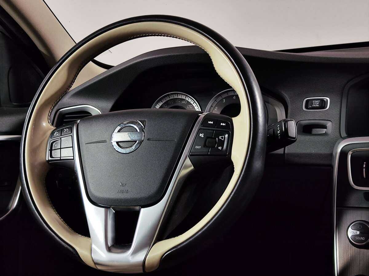 Volvo S60, 2012 Фото №12