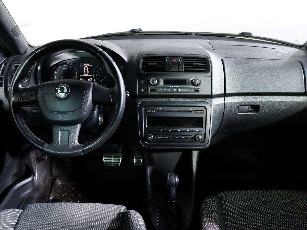 Skoda Fabia, 2012 Фото №12