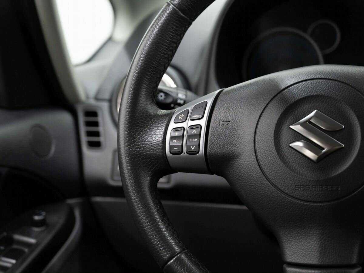 Suzuki SX4, 2013 Фото №14