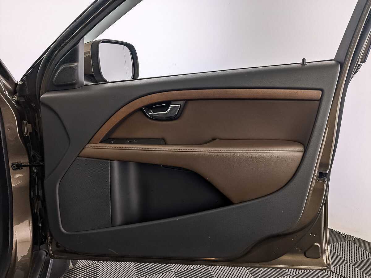 Volvo XC70, 2015 Фото №25