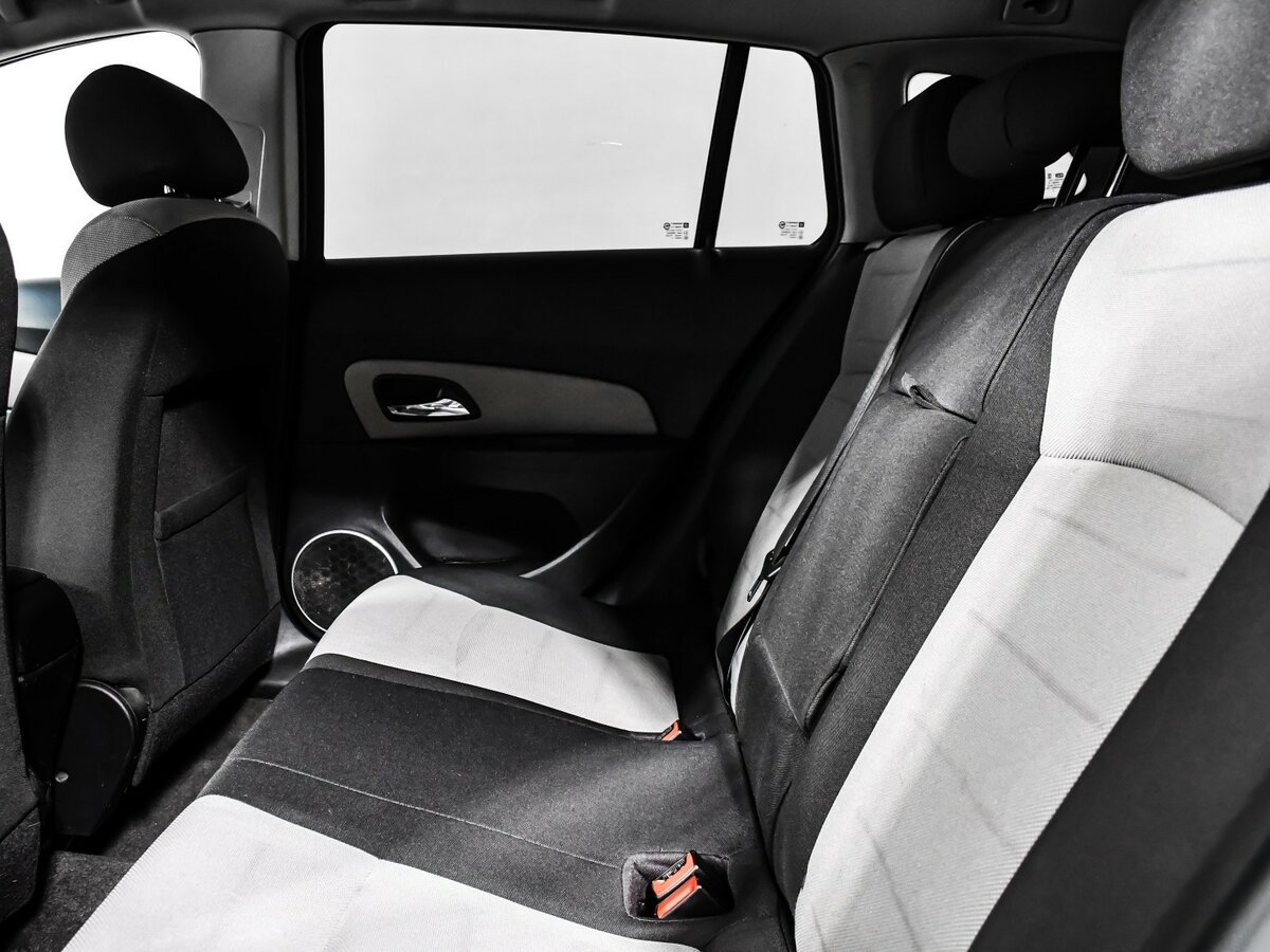 Chevrolet Cruze I Рестайлинг, 2015 Фото №10