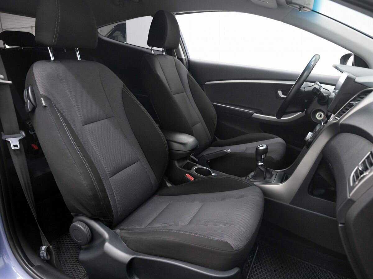 Hyundai i30, 2013 Фото №13