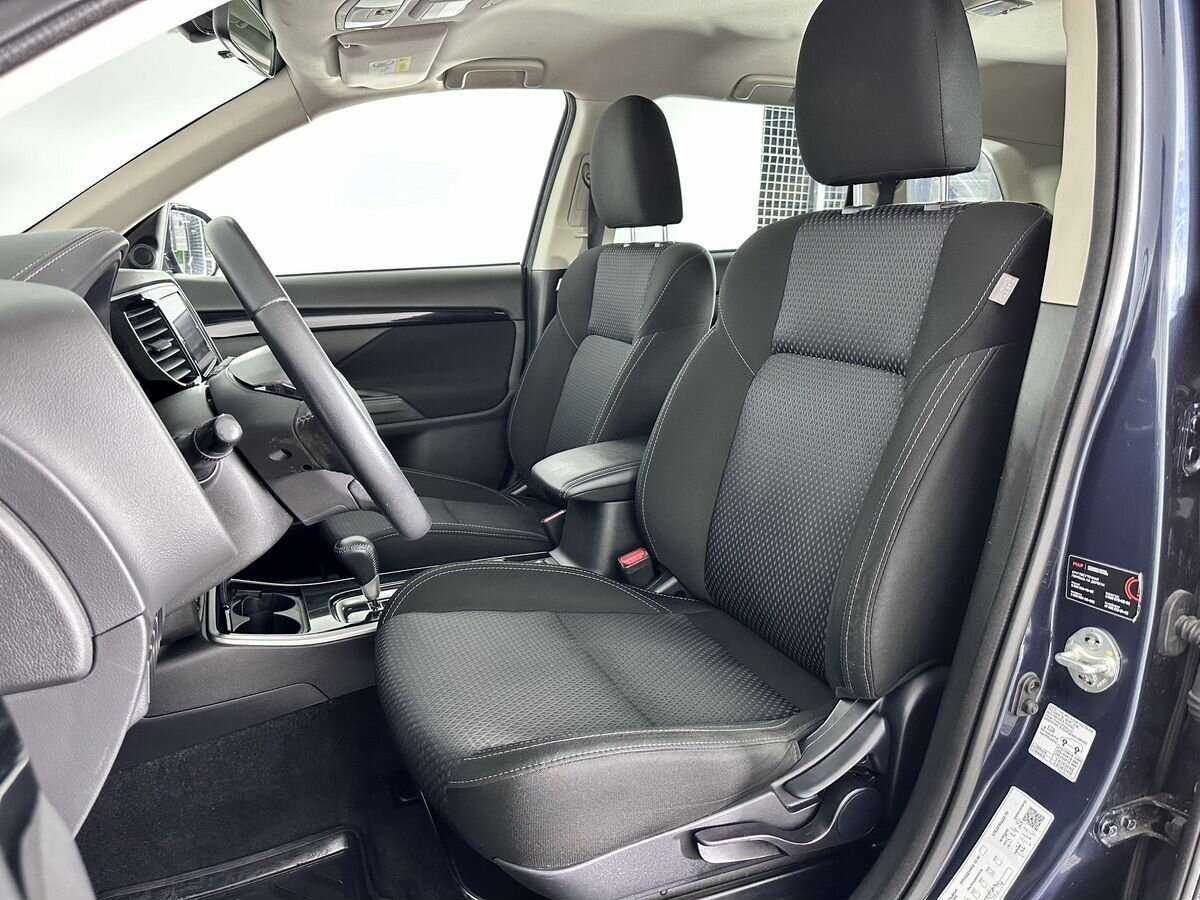 Mitsubishi Outlander, 2019 Фото №11