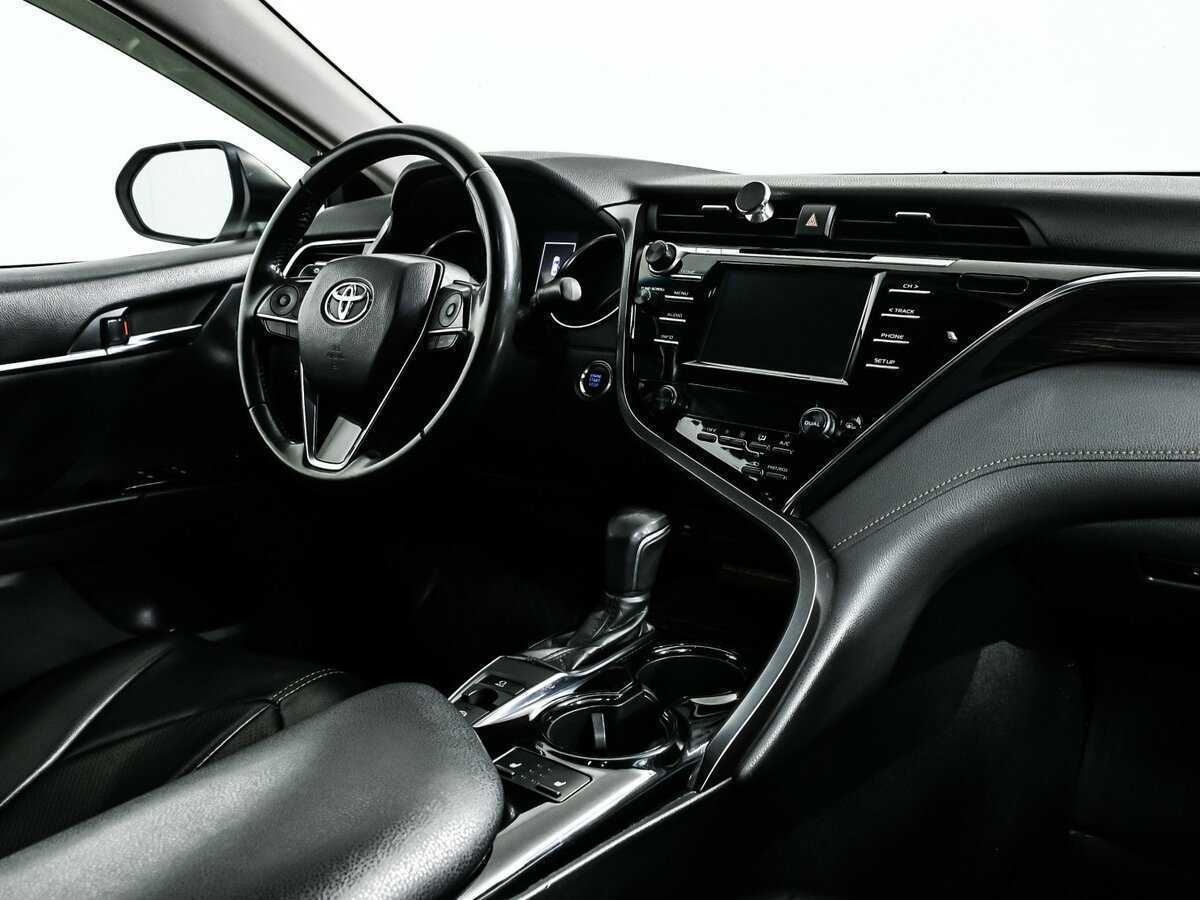 Toyota Camry, 2018 Фото №9