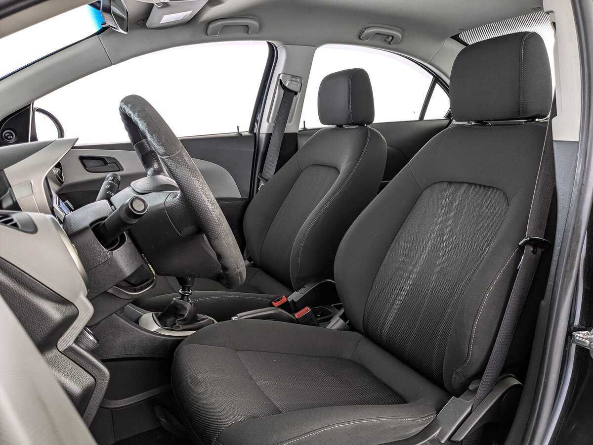 Chevrolet Aveo, 2014 Фото №16