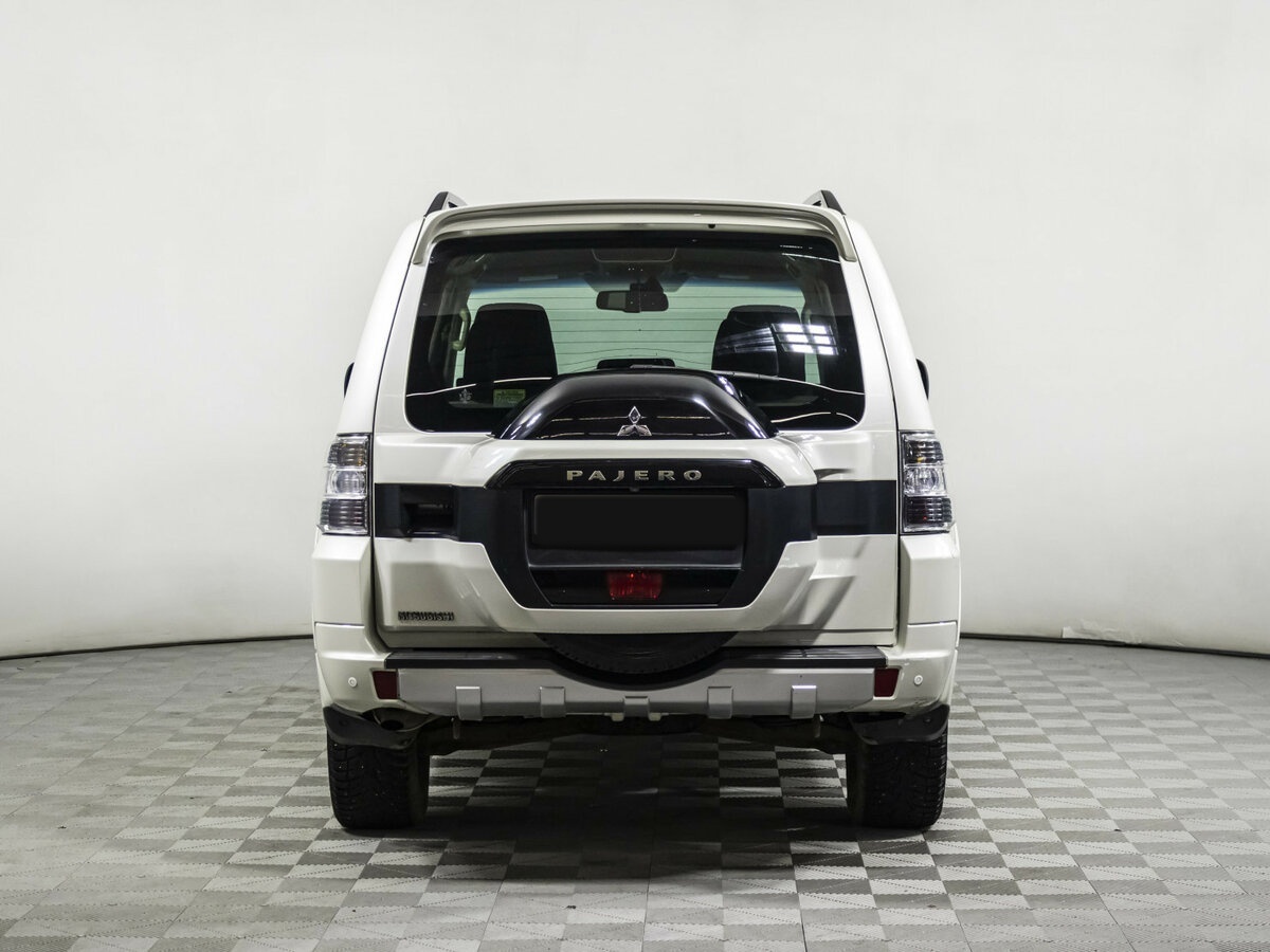Mitsubishi Pajero IV Рестайлинг 2, 2014 Фото №5
