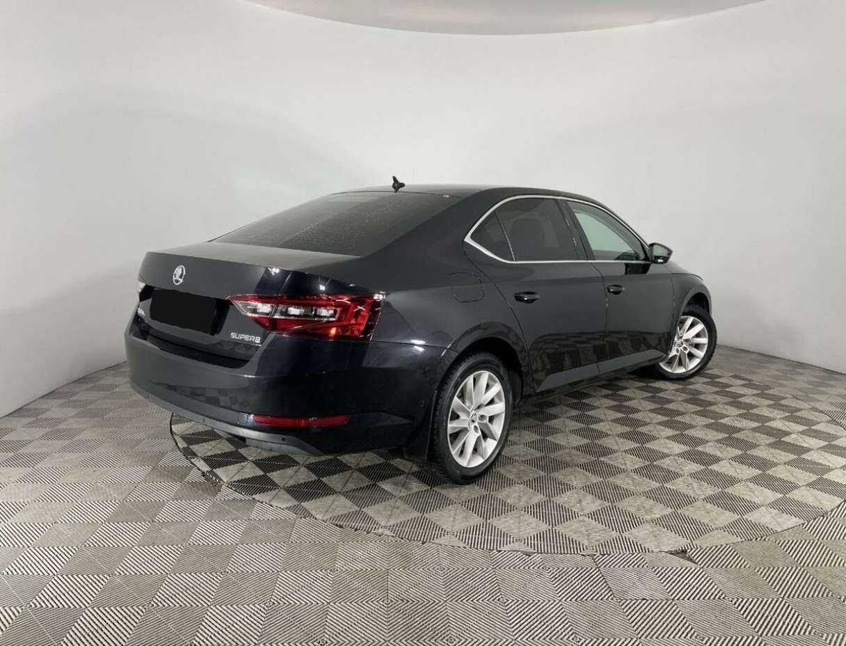 Skoda Superb, 2018 Фото №6