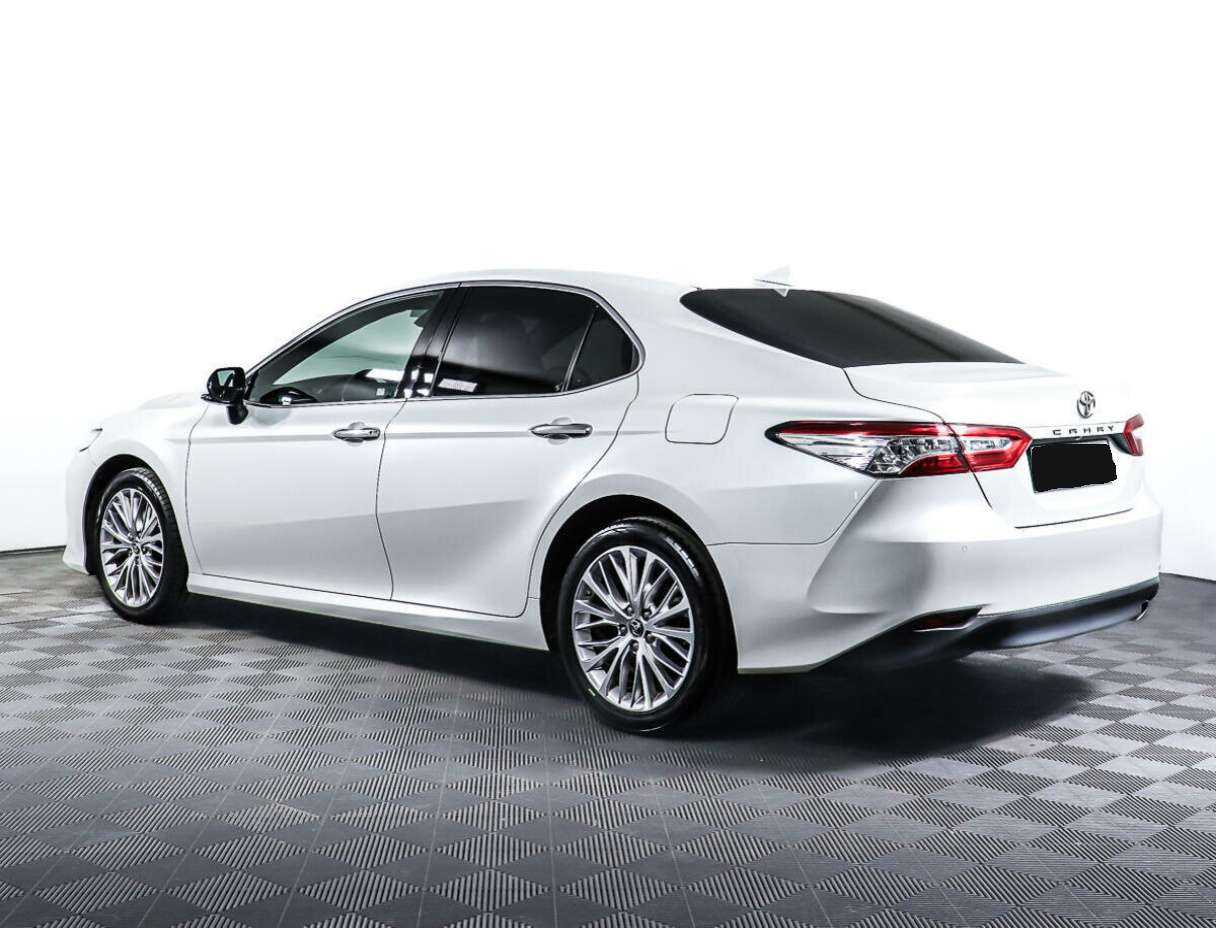 Toyota Camry, 2019 Фото №7