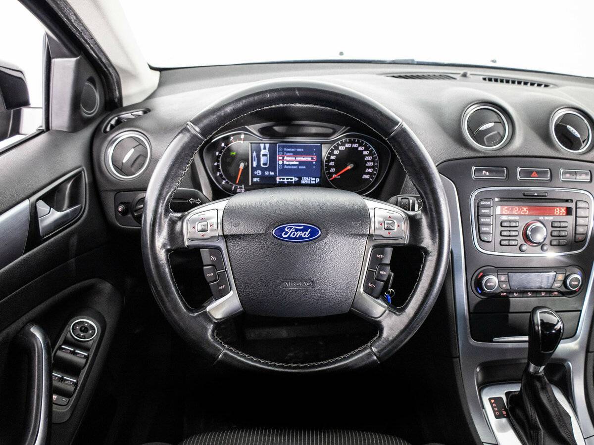 Ford Mondeo IV Рестайлинг, 2014 Фото №7