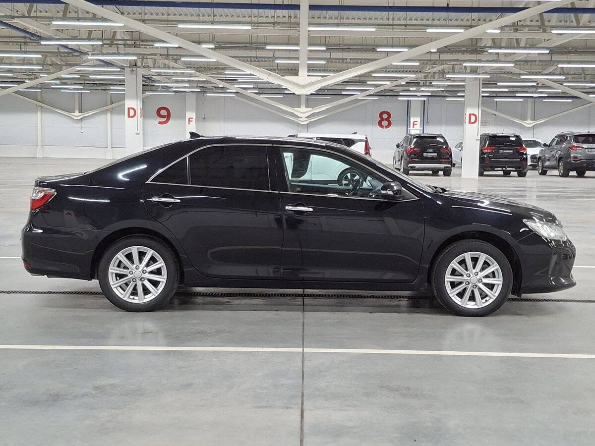 Toyota Camry VII (XV50) Рестайлинг, 2014 Фото №4