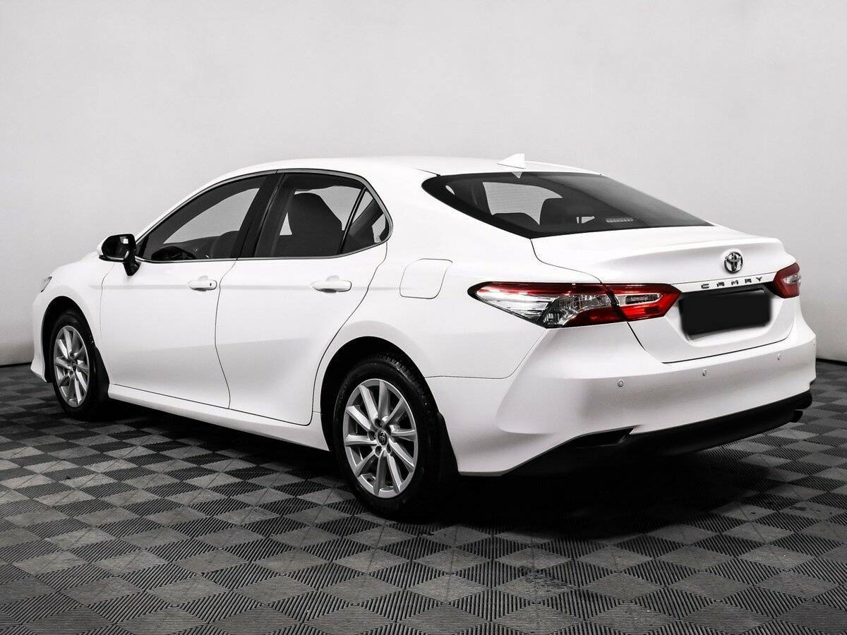 Toyota Camry, 2021 Фото №7