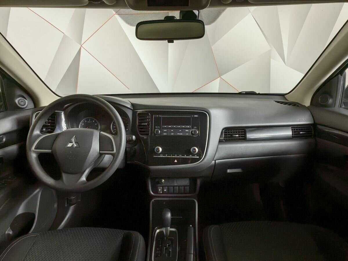 Mitsubishi Outlander, 2020 Фото №9