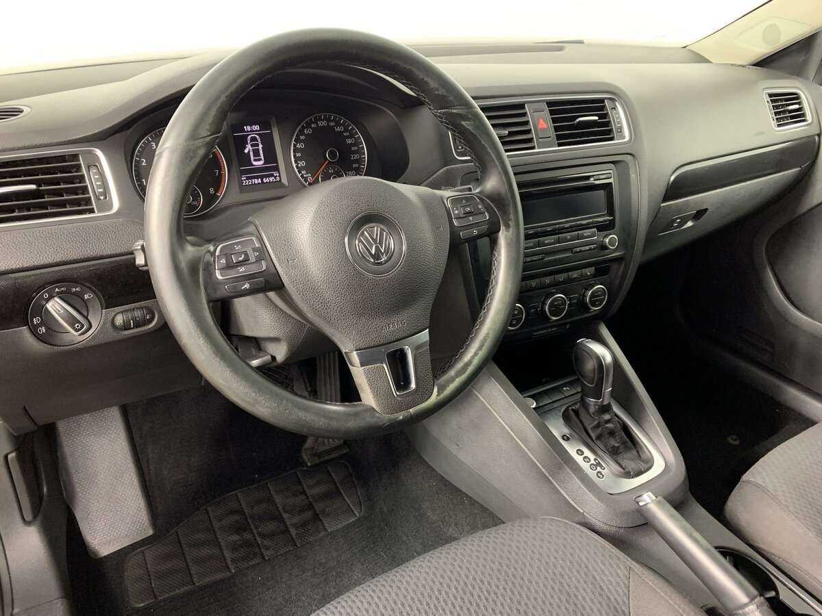Volkswagen Jetta, 2013 Фото №18