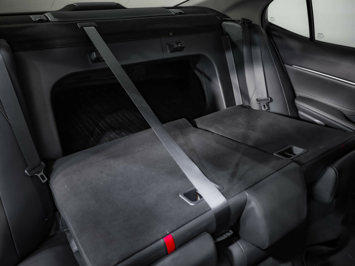 Toyota Camry VIII (XV70) Рестайлинг, 2021 Фото №27