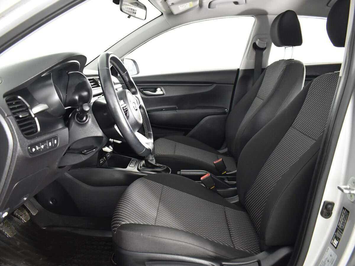 Kia Rio X-Line, 2019 Фото №7
