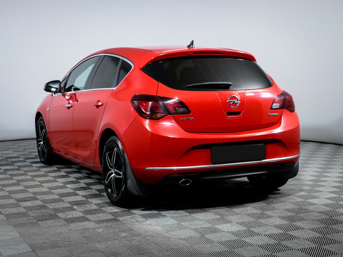 Opel Astra J Рестайлинг, 2013 Фото №6