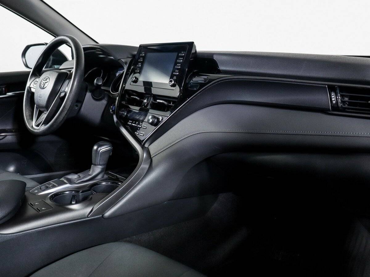 Toyota Camry, 2021 Фото №9