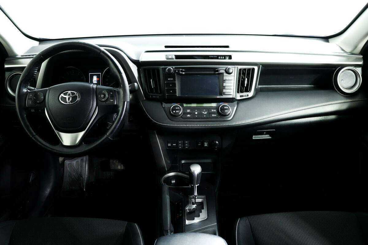 Toyota RAV4, 2016 Фото №11