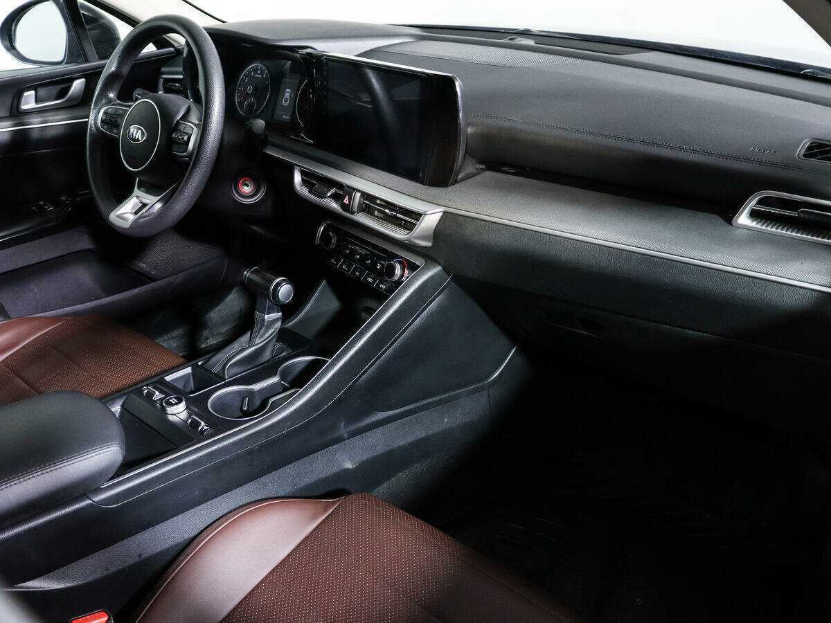 Kia K5, 2020 Фото №8