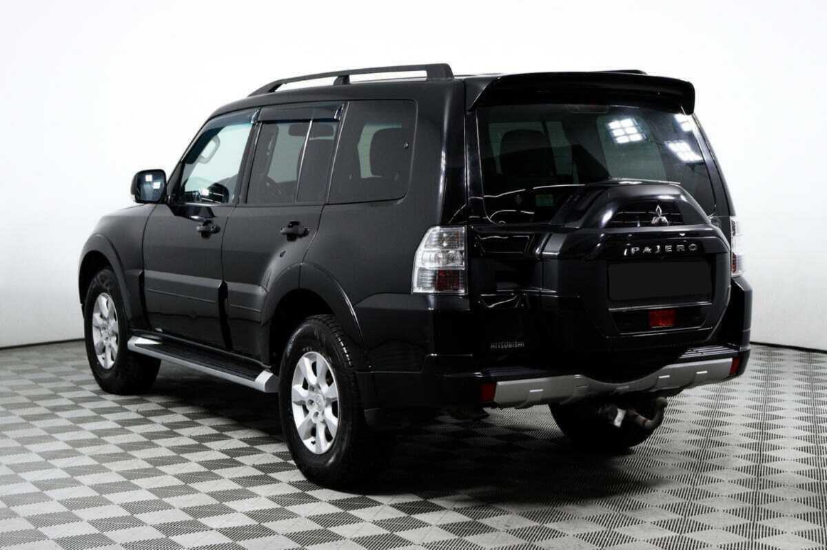 Mitsubishi Pajero, 2018 Фото №7