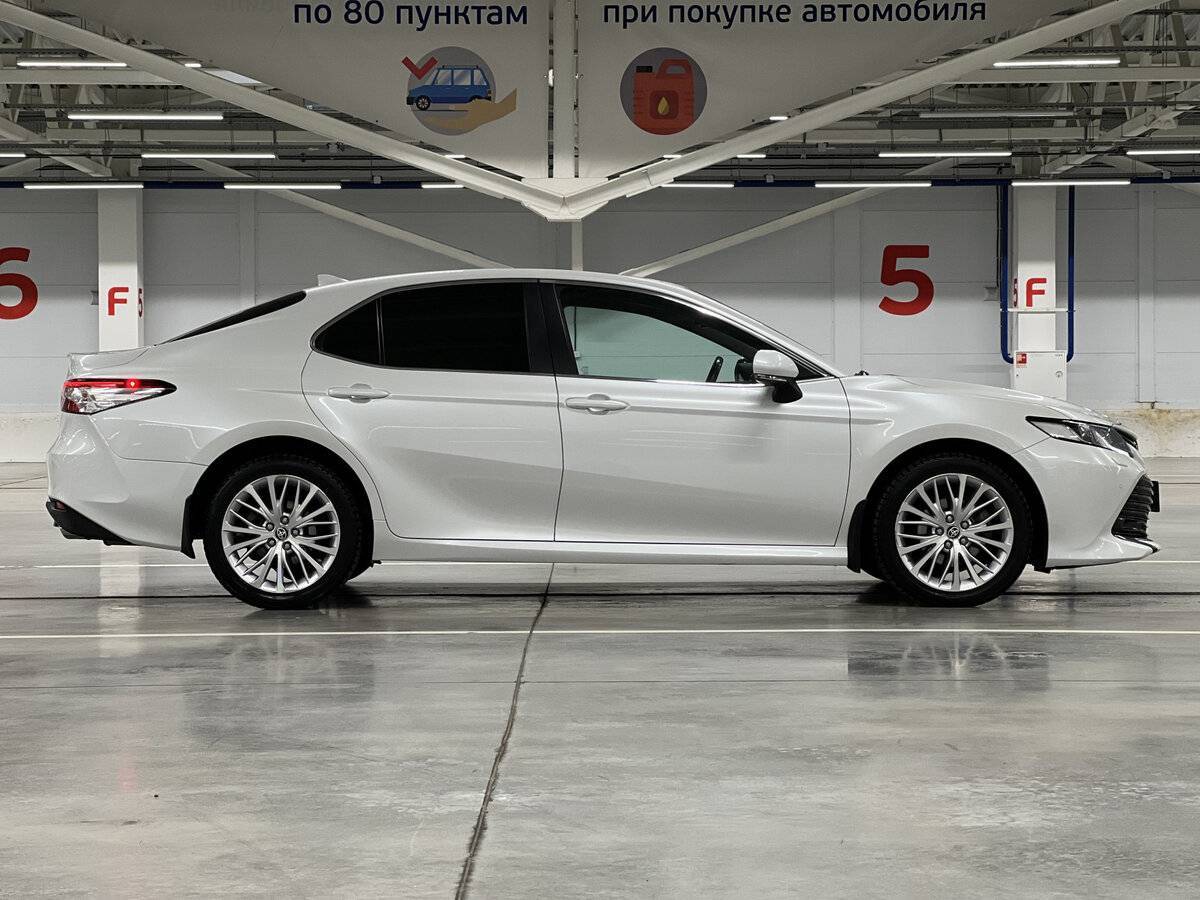 Toyota Camry, 2021 Фото №4