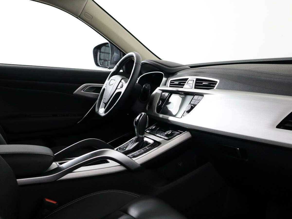 Geely Atlas, 2021 Фото №7