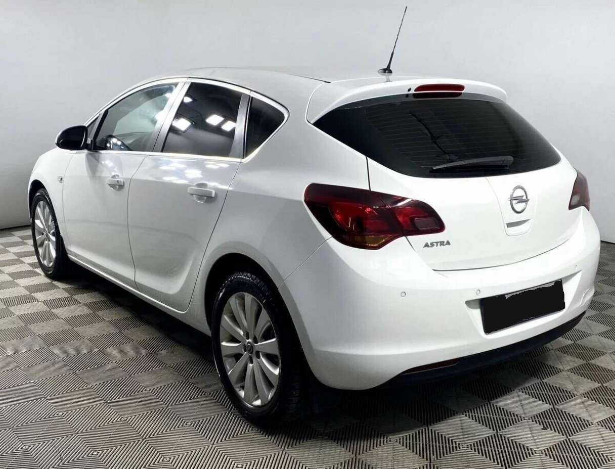 Opel Astra, 2012 Фото №6