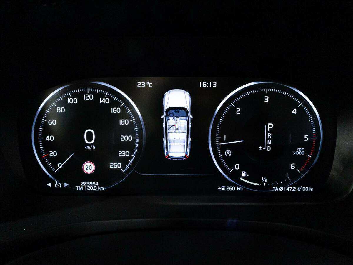 Volvo V60, 2018 Фото №12