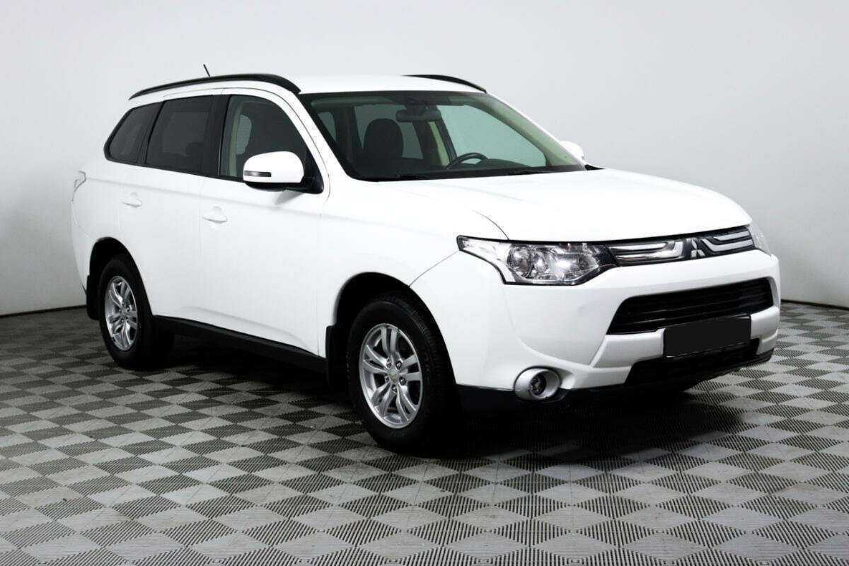 Mitsubishi Outlander, 2013 Фото №3