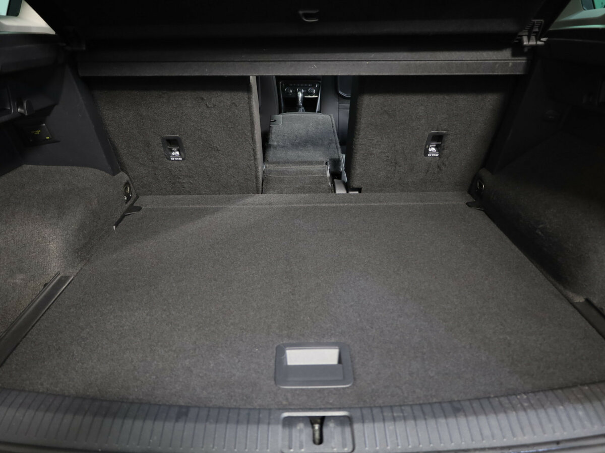 Volkswagen Tiguan II, 2019 Фото №28