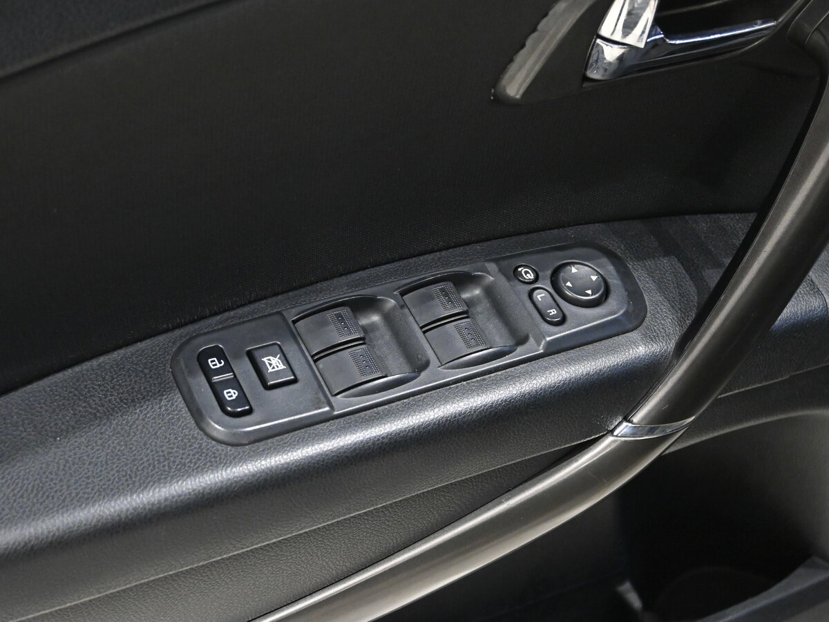 FAW Besturn X80 I, 2017 Фото №9