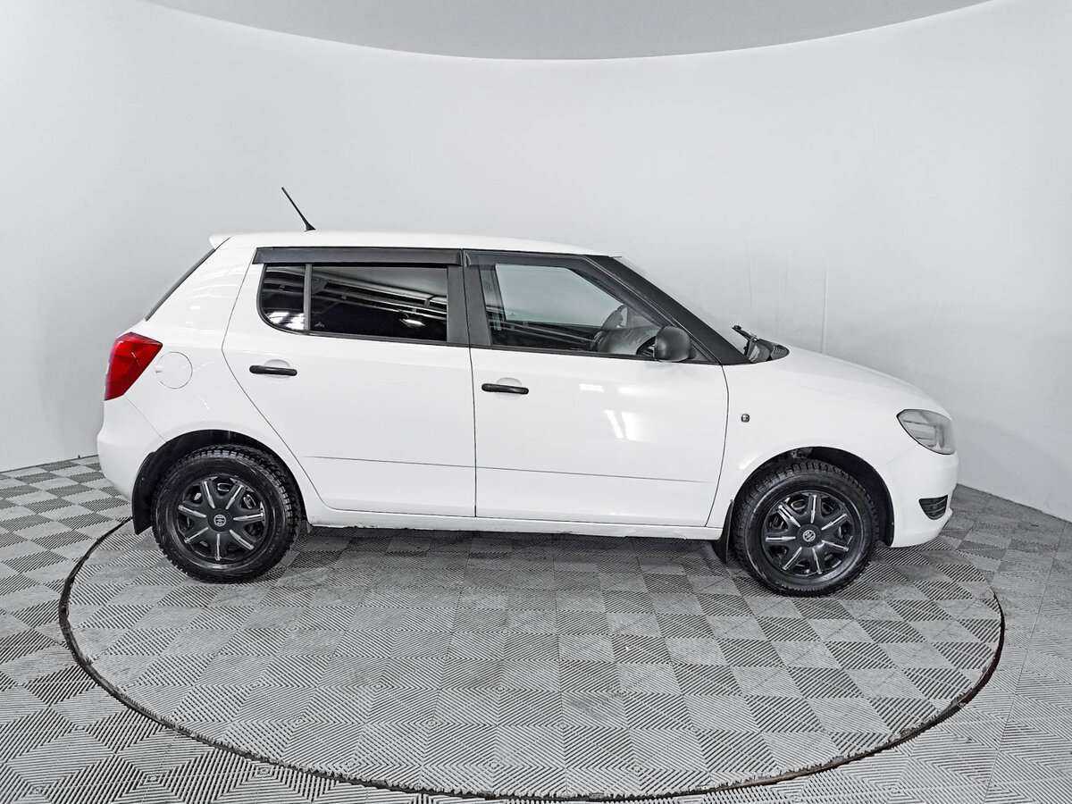 Skoda Fabia, 2012 Фото №4