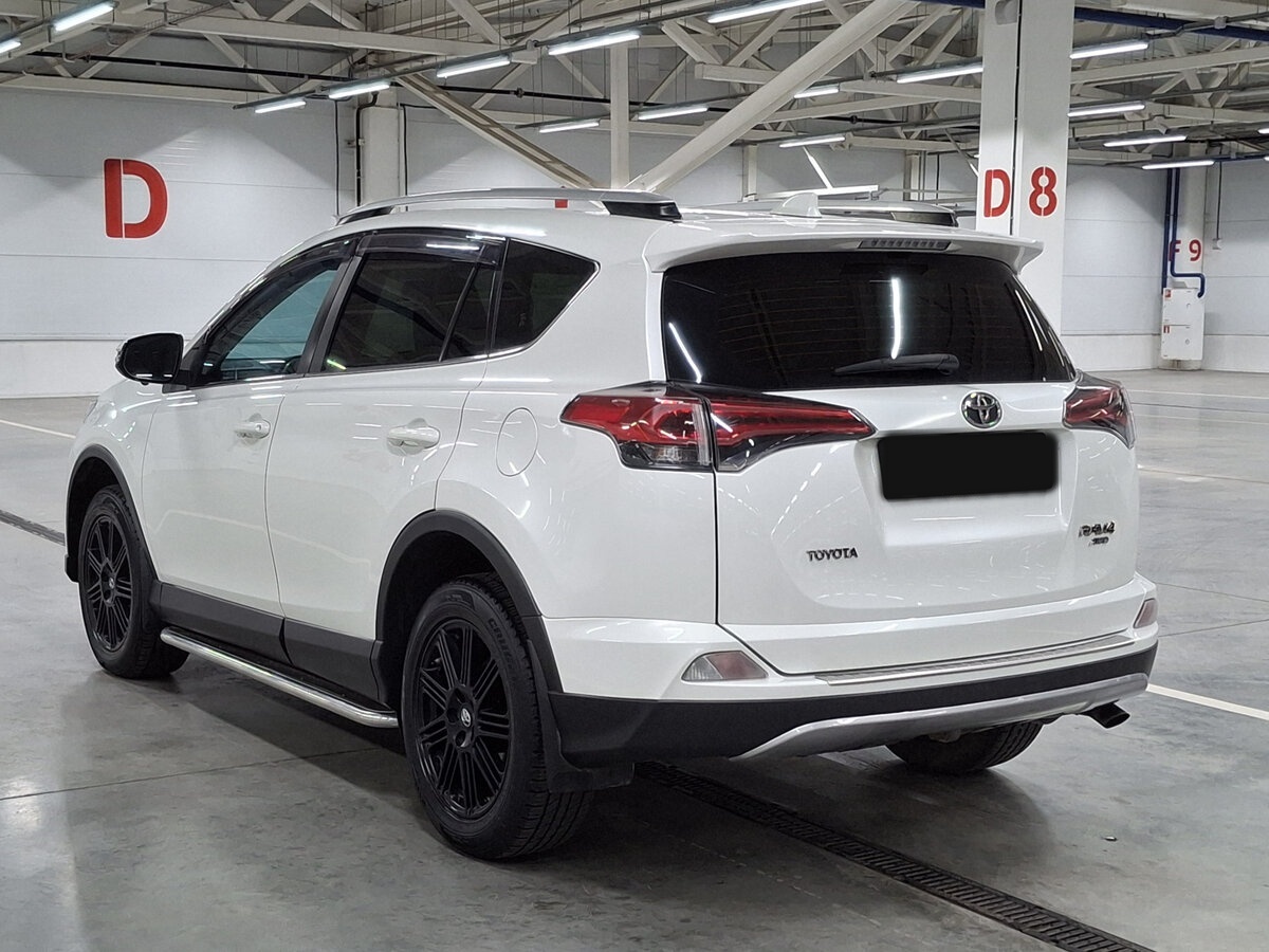 Toyota RAV4 IV (XA40) Рестайлинг, 2017 Фото №7