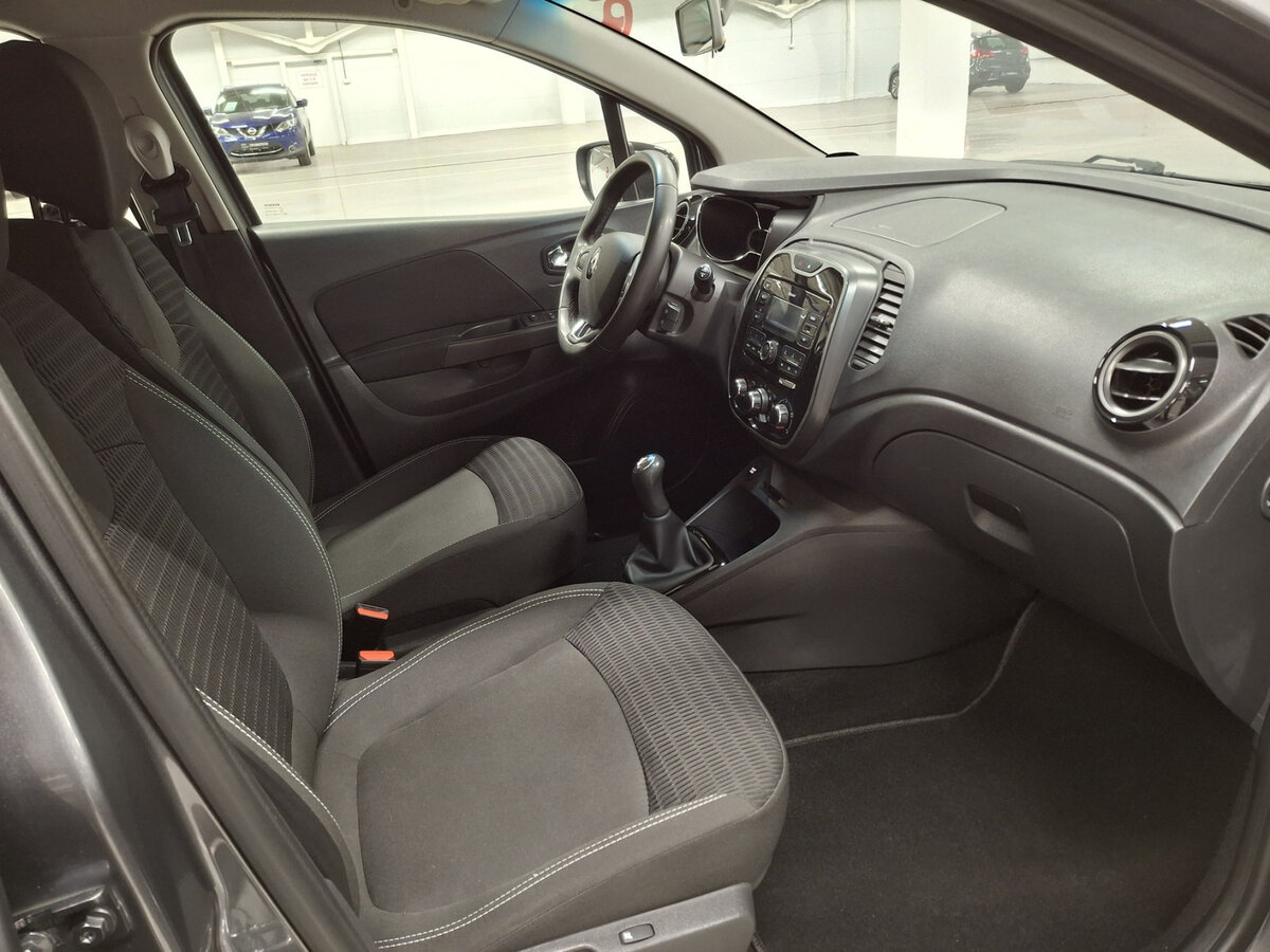 Renault Kaptur I, 2018 Фото №11