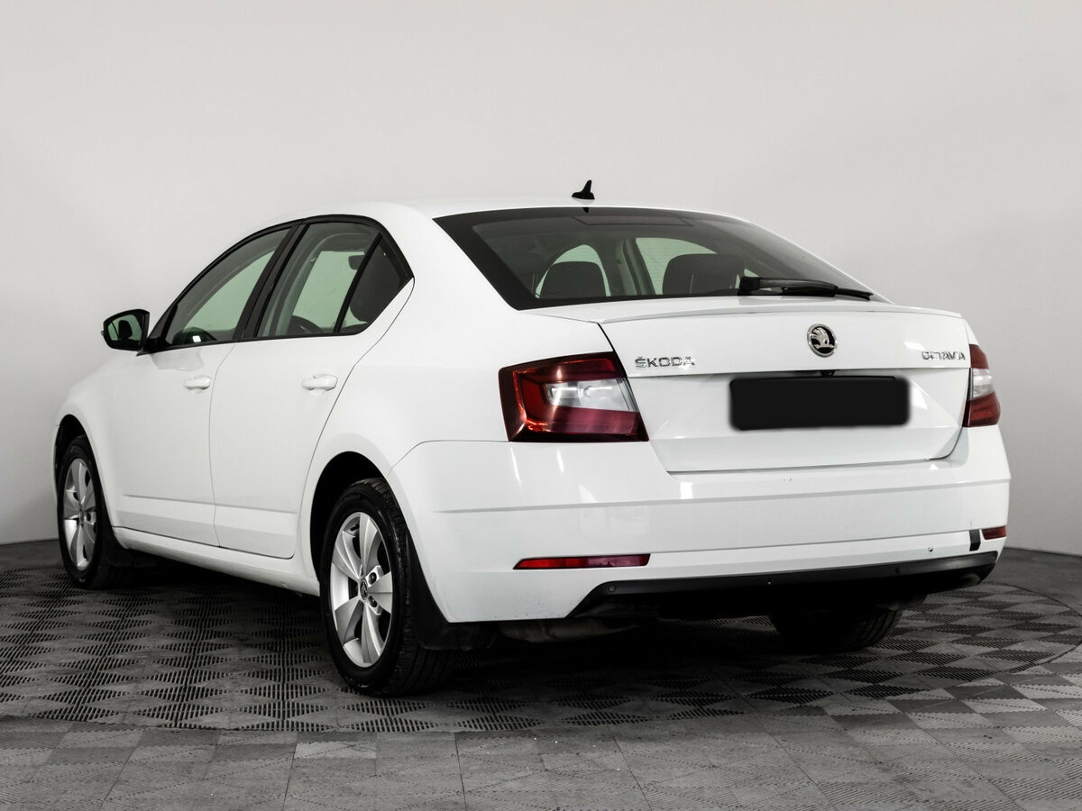 Skoda Octavia III (A7) Рестайлинг, 2017 Фото №6