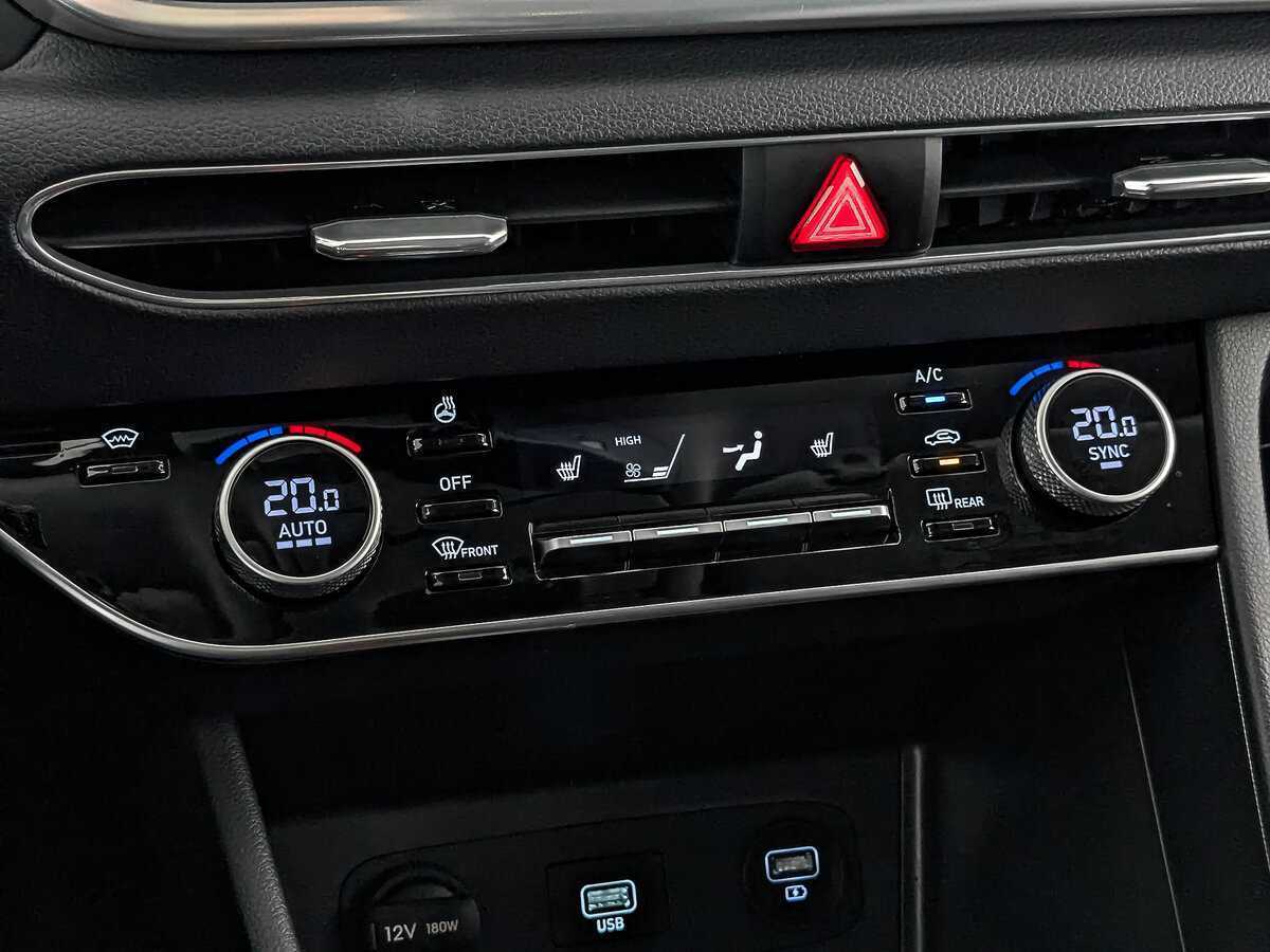 Hyundai Sonata, 2022 Фото №19